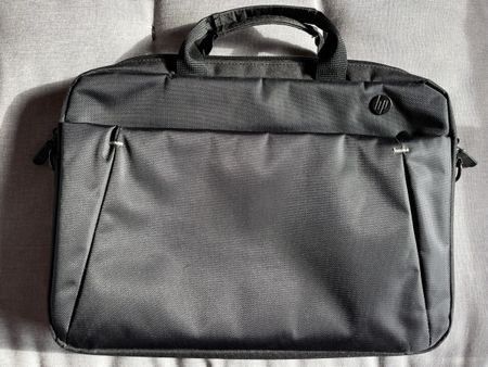 Laptoptasche von HP, jedoch ohne Schultergut oder -riemen