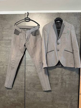 Blazer und Hose