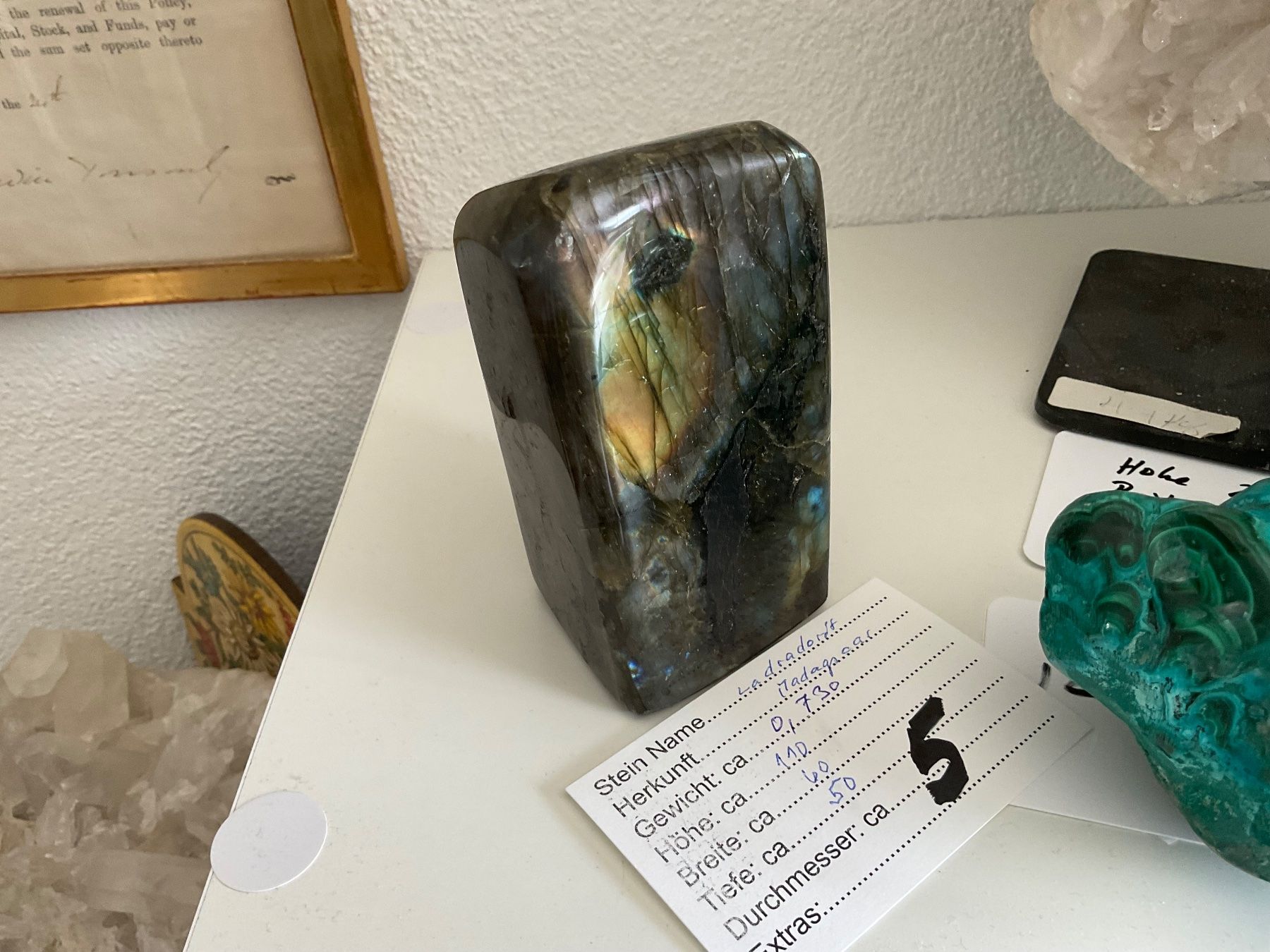 Minerali & Pietre curative: Spektakulärer Labradorit Handschmeichler aus Madagaskar – Nuovo (secondo la descrizione) da Gibswil venduto da MineralienJRS 1