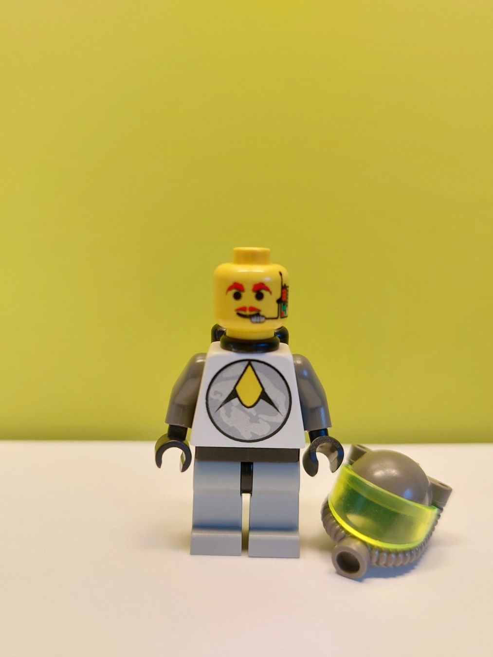 Lego Kit di costruzioni: LEGO Space Exploriens Chief sp009 (1996) – Usato da St.Gallen venduto da TinasBauundSpiel 1