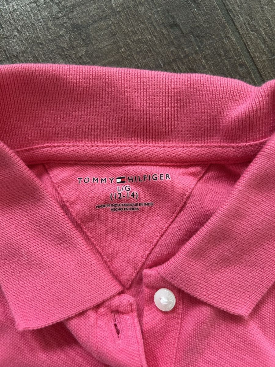 Tommy Hilfiger Blouses, T-shirts & Tops: Polo – D'occasion à Herznach par lu1eg 1
