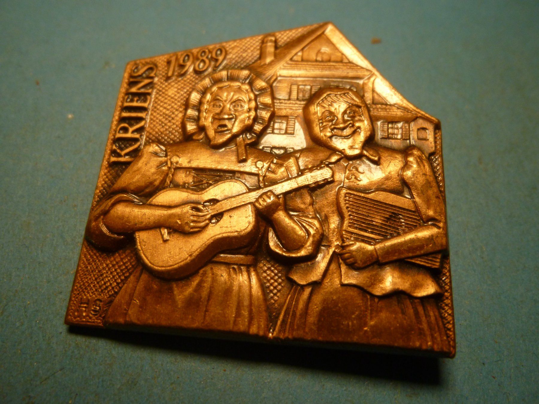 Placchette & Badge: KRIENS 1989 BRONZE – Usato da Ried (Muotathal) venduto da Mandarin02