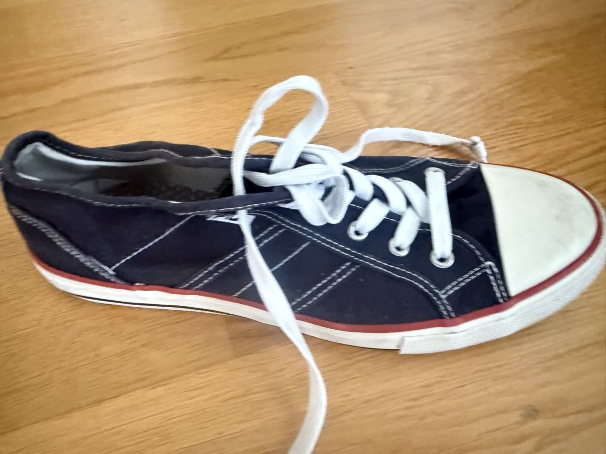 Nike Scarpe da uomo: Markenschuhe zum verkaufen – Usato da Emmenbrücke venduto da Lucky2409 3