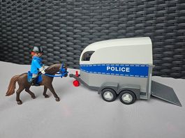 Playmobil Berittene Polizei mit Pferdeanhänger