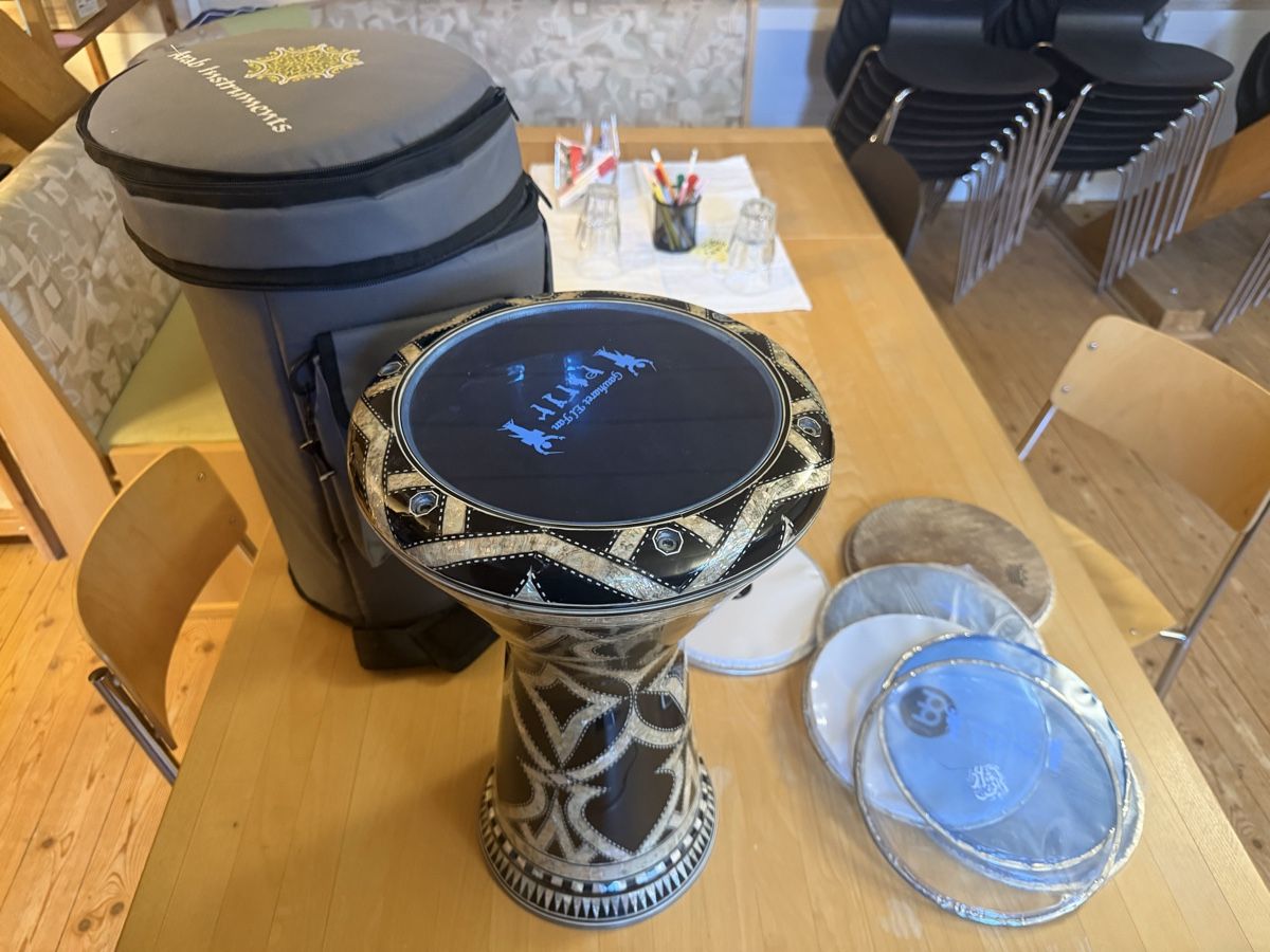 Strumenti musicali: arabic darbuka Neuzustand – Usato da stallikon venduto da Guetze1990