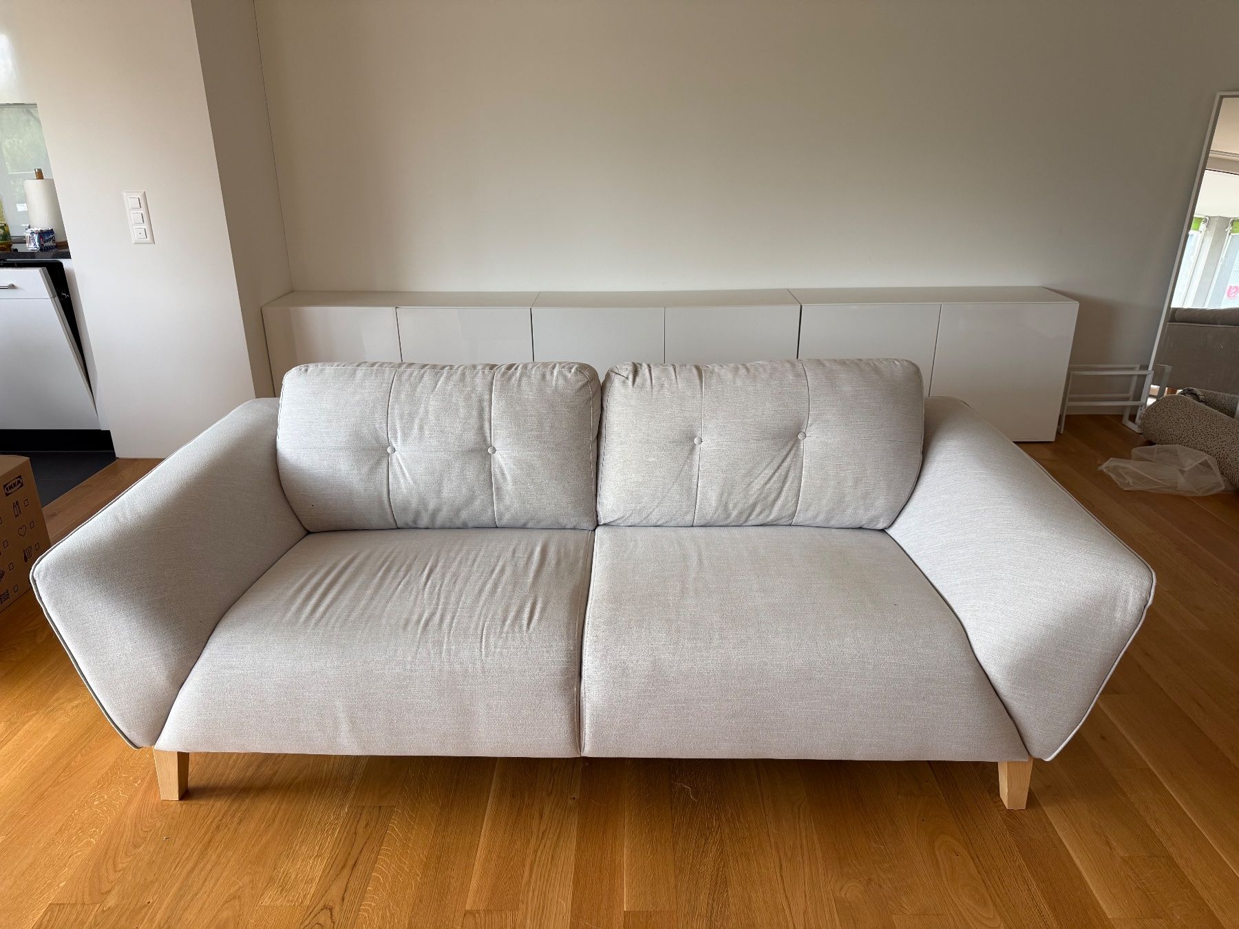 Micasa Sofas: Sofa 2-Sitzer, hellgrau Stoff, guter Zustand – Gebraucht aus Zürich von den_l6kk