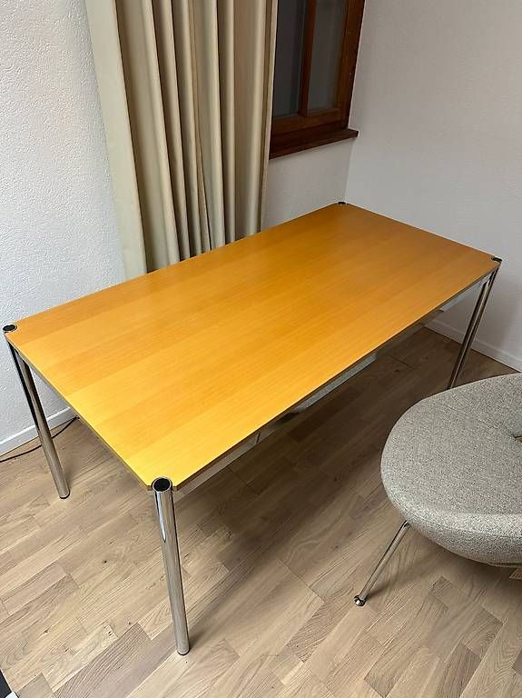 USM Schreibtische: Bureau USM Haller en plaqué hêtre naturel // Ref. AY0359 – Gebraucht aus Ravoire von ARKY_s 1