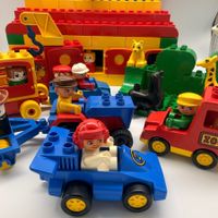 Lego Duplo Konvolut mit Figuren und Fahrzeugen guter Zustand