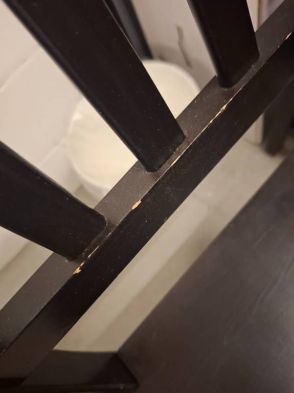 Ikea Set de table et chaises: Esstisch mit 6 Stühlen (IKEA) – D'occasion à Zuchwil par ala_8qzt 1