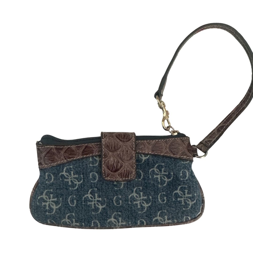 Guess Taschen für Damen: GUESS VINTAGE Y2K-POUCH – Gebraucht aus Zofingen von JumpInVintage 1