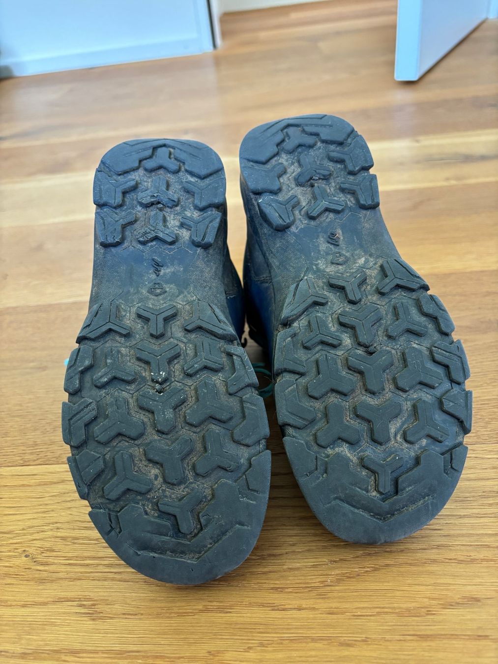 Scarpe per ragazzi: wasserdichter Wanderschuh Gr. 36 – Usato da Meierskappel venduto da CB412 2