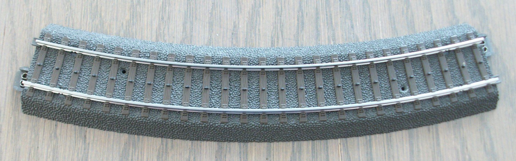 Märklin Modellini di ferrovie: C-Gleise, 24130 R1, ab 1 Stück – Usato da St. Moritz venduto da Manu7500