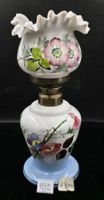 Gone With The Wind"-Tischlampe aus Milchglas handbemalt