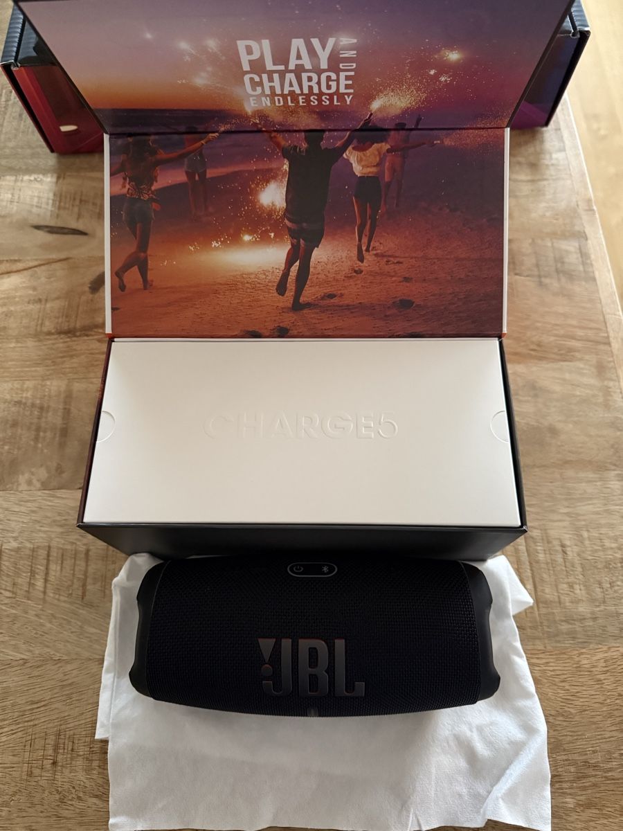 JBL Casse acustiche: JBL Charge 5 NEU Bluetooth Speaker – Nuovo (secondo la descrizione) da Gibswil venduto da Oidus 1