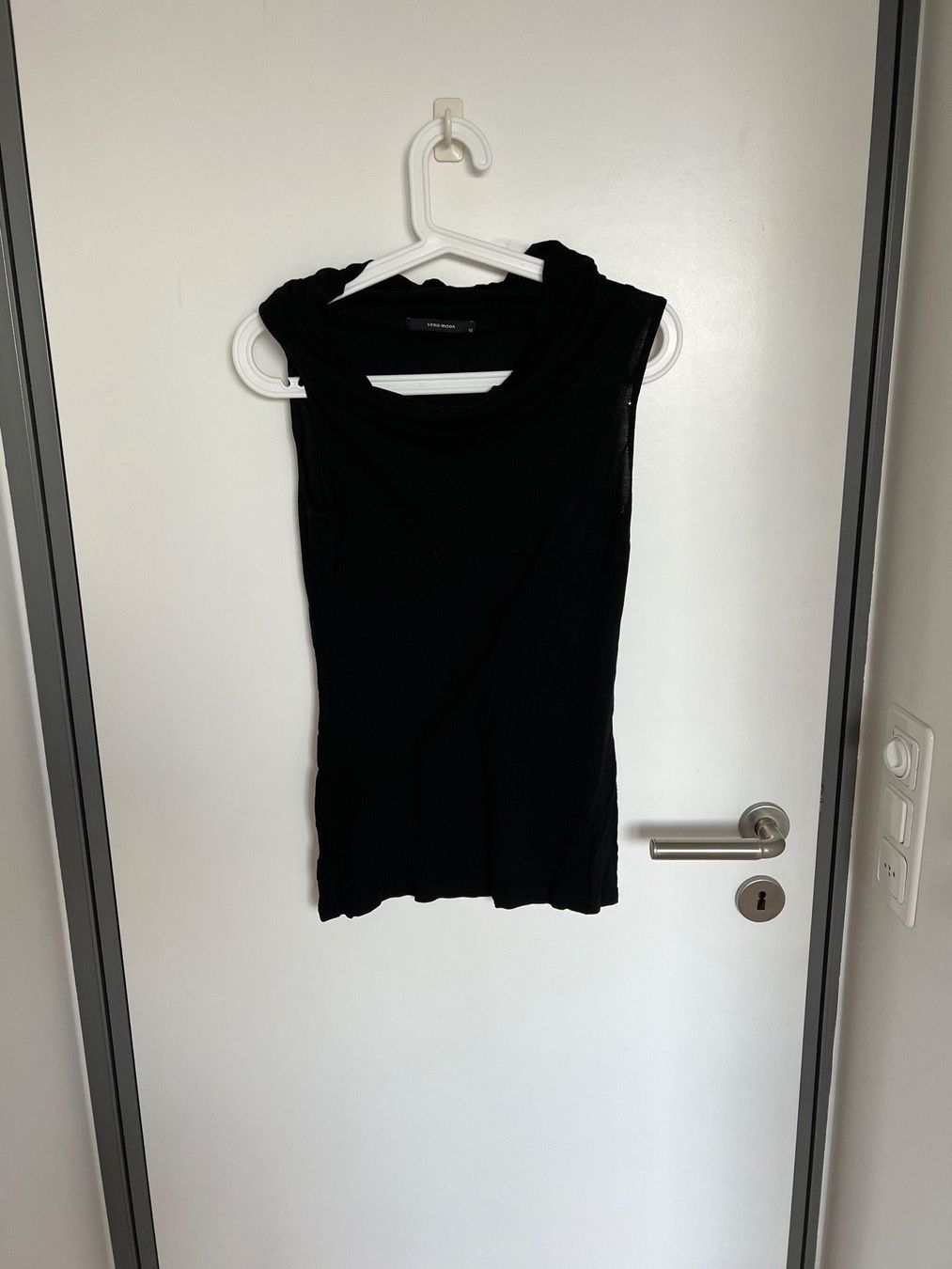 Blusen: Vero Mods Shirt – Gebraucht aus Biel/Bienne von RO19