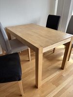 Tisch & Stühle