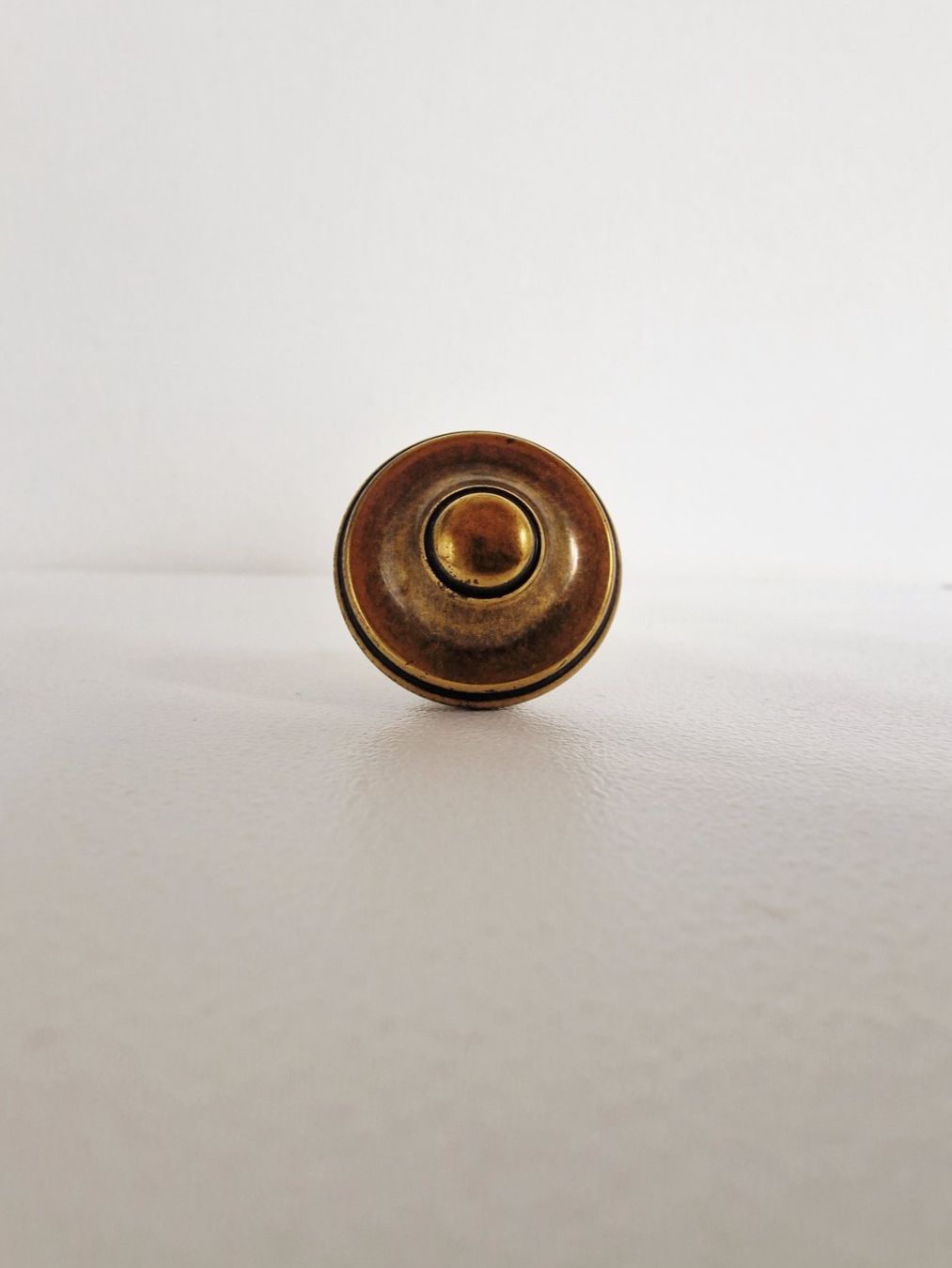 Ferramenta: Möbelknopf Vintage Messing 3cm – Usato da Hallau venduto da CHACLA 6