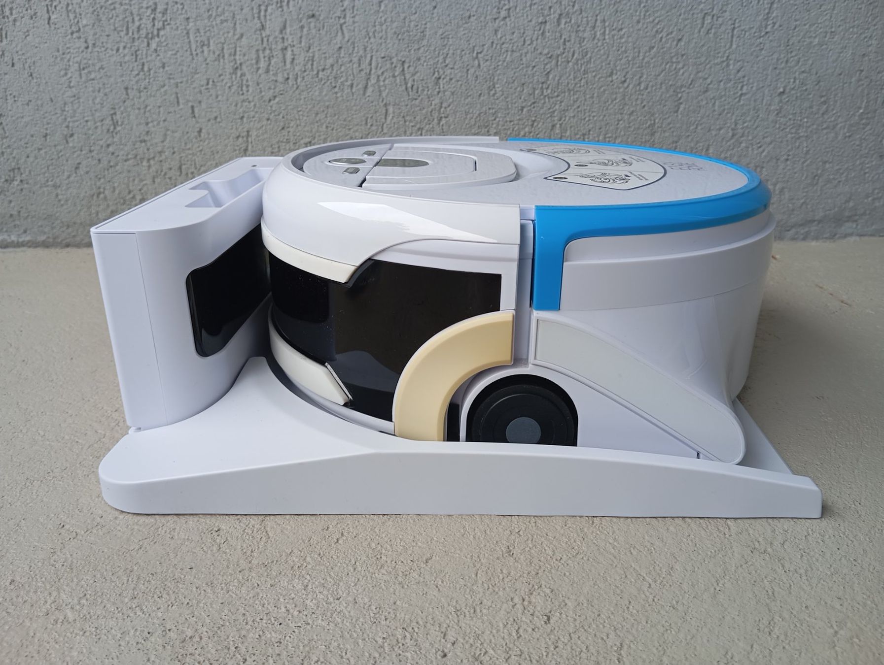 Staubsauger & Zubehör: EASY HOME Wischroboter *NEUWERTIG! – Neu und originalverpackt aus Zeneggen von shemesh_ 5