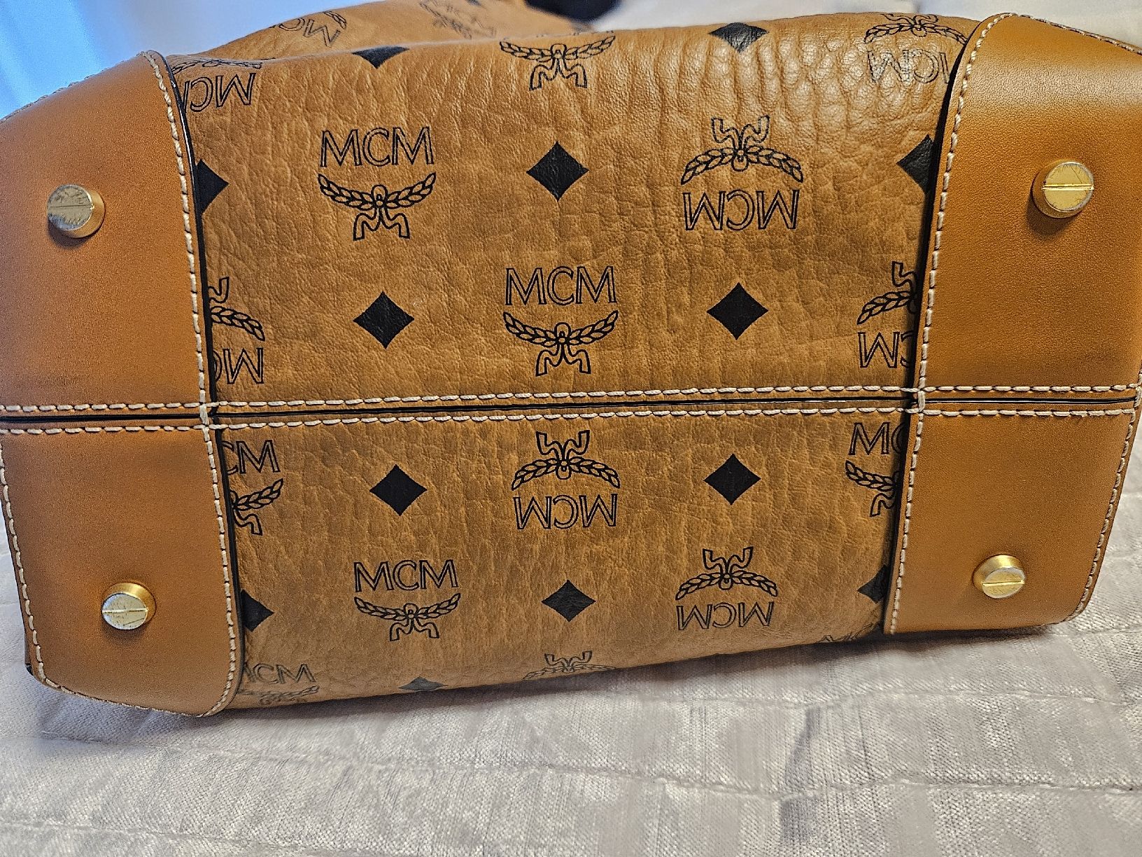 Mcm Borse da donna: MCM Handtasche (Beuteltasche) – Nuovo (secondo la descrizione) da Luzern venduto da kad_b5ll 3