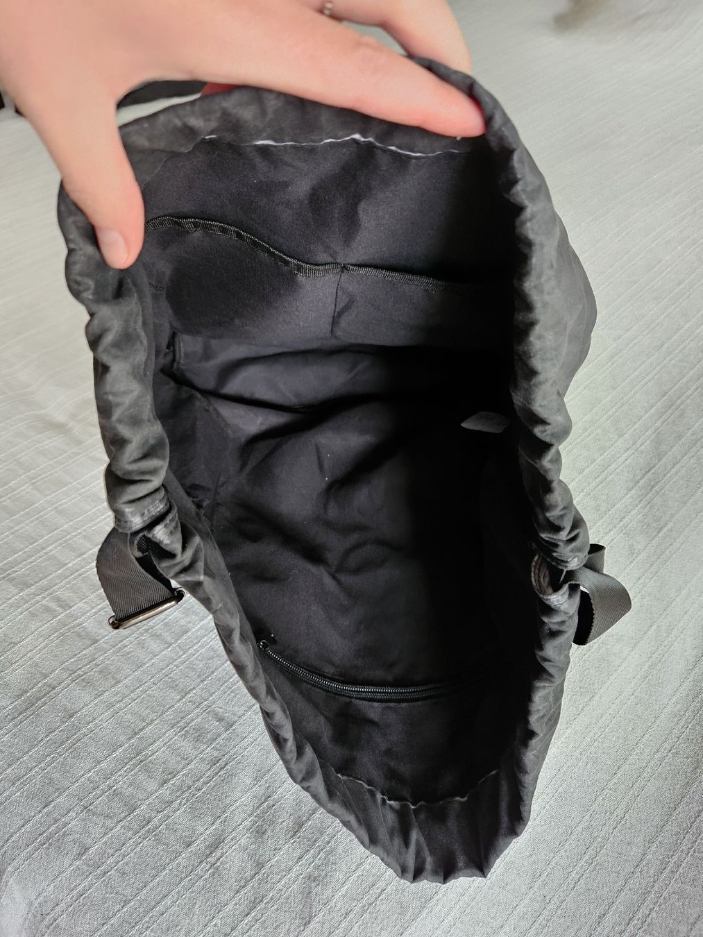 Zaini: Schwarzer Rucksack – Usato da Chur venduto da Helena. 2