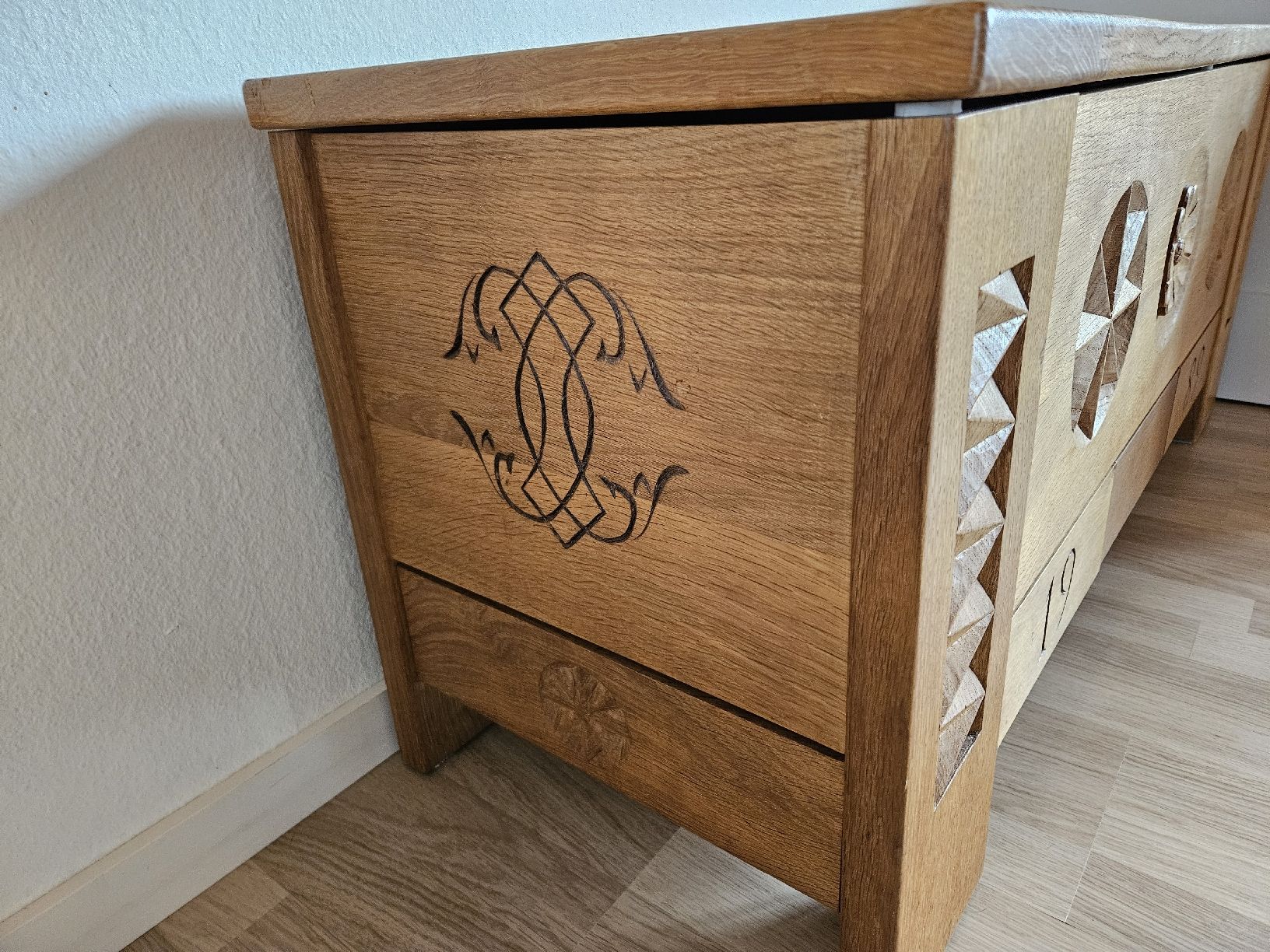 Cassapanche: Vintage Holztruhe – Usato da Jona venduto da vik_j6r6 5