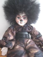 PUPPE   KATZE