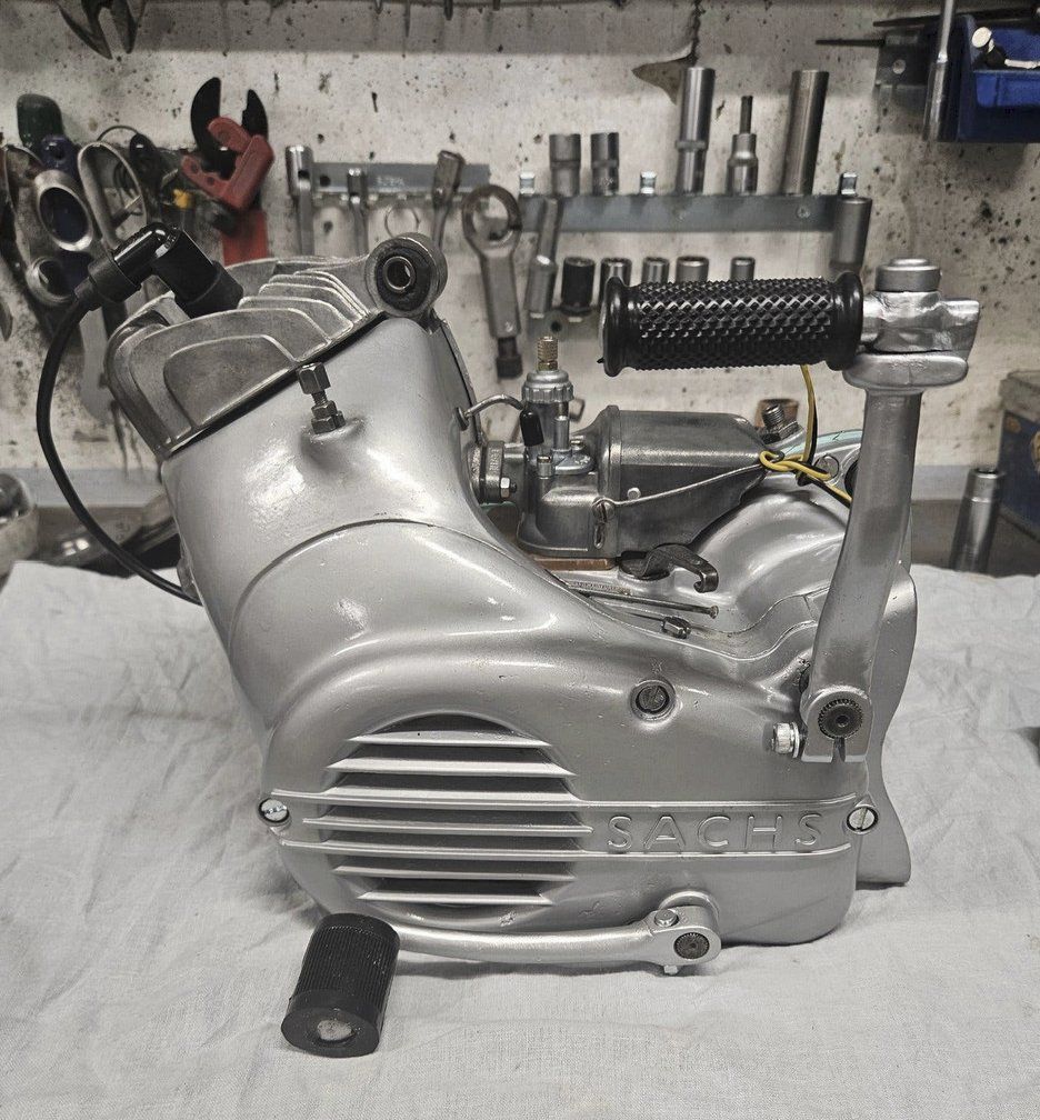 Sachs Moteurs: Sachs 50/4 LKH Motor revidiert – D'occasion à Waltalingen par DerBaum