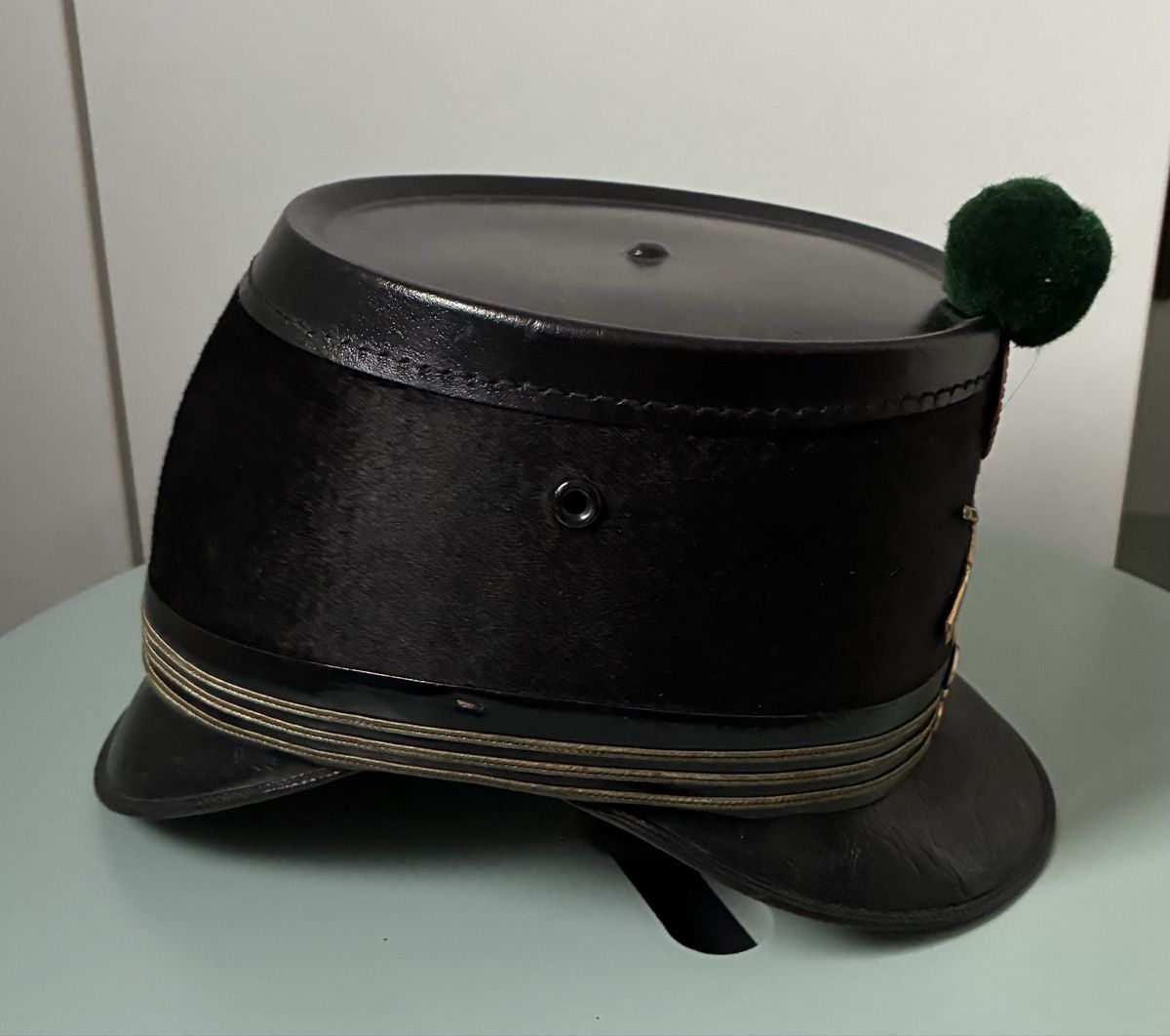 Schweizer Armee Uniformi: Tschako 1898 Bern – Usato da Gutenswil venduto da Antiques77 1