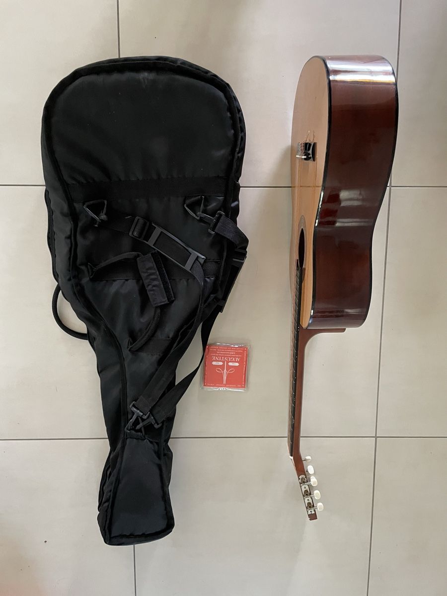 Hohner Instruments de musique: Gitarre Hohner hc06 – D'occasion à Thun par Villawisteria 3