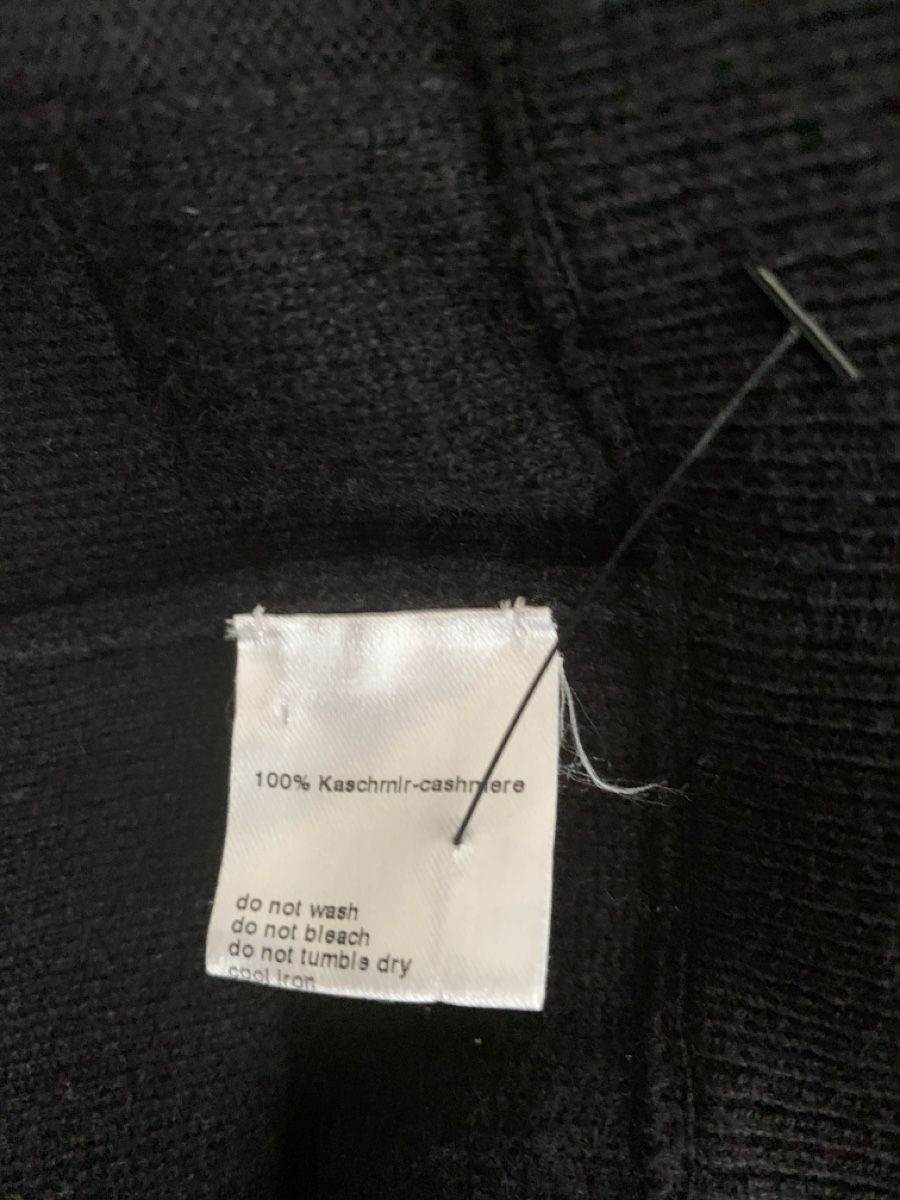 Akris Giacche: AKRIS: Exklusive schwarze Kaschmir-Jacke mit Fransen, 36 – Usato da Luzern venduto da designluzern 8