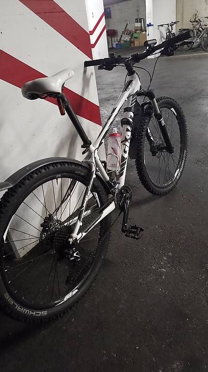 Vélos: Giant 24 – D'occasion à Pfaffnau par Hawaiano 2