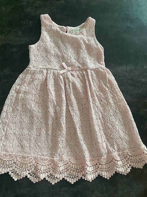 Zara Lotti & Set di vestiti: Mädchenpaket ZARA , H&M 98-104 – Usato da Rapperswil SG venduto da nina_201306 1