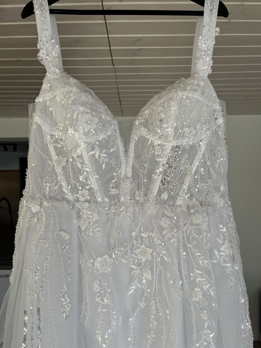 Vestiti: Robe de mariée – Nuovo (secondo la descrizione) da Troistorrents venduto da Marie_anna_vs 5