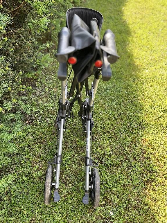 Ausili per la deambulazione: Rollator – Usato da Kaisten venduto da Andy_Leo 3