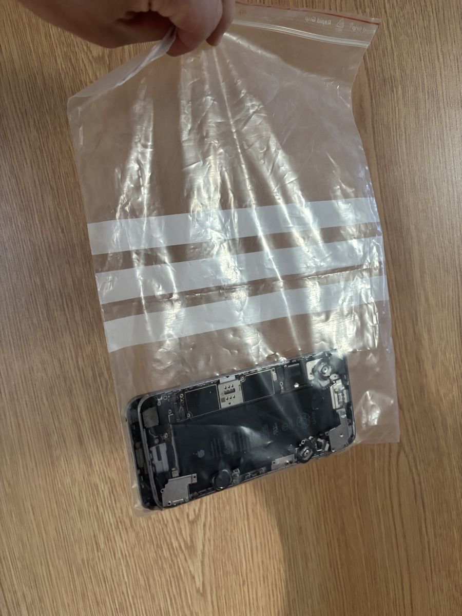 Apple Telefoni cellulari / Smartphones: Lot de pièces iPhone 6 Plus – Usato da Vicques venduto da samyboy 2