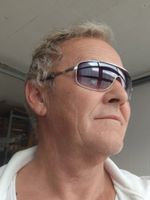 Sonnenbrille neu mit Etui und Putztuch