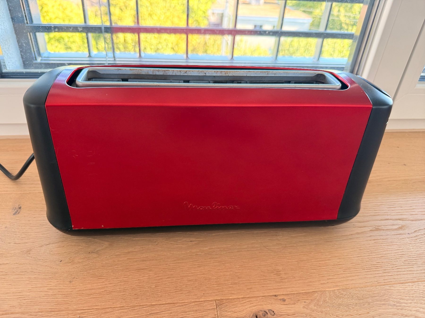 Moulinex Elettrodomestici da cucina: Moulinex Langschlitz-Toaster Rot/Schwarz – Usato da Zürich venduto da ana_7ndr