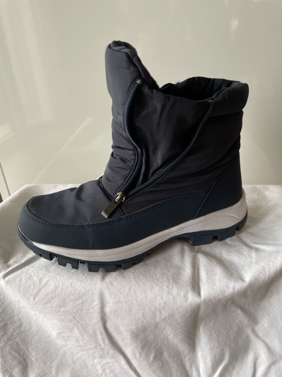 Scarpe da donna: Gefütterte Winterschuhe – Nuovo (secondo la descrizione) da Riedikon venduto da jaanni 1