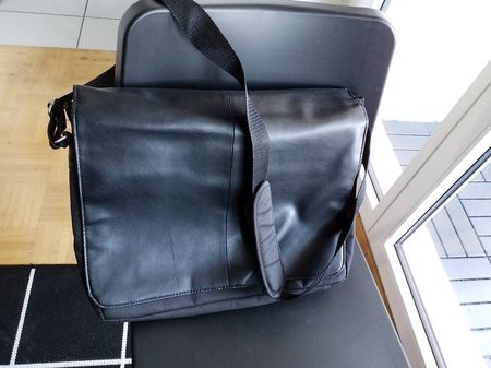 Laptop Tasche Leder mit vielen Fächern