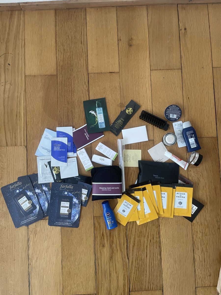Sonstige Körperpflege: Tester: Parfüms / Cremen / Hygieneartikel – Neu und originalverpackt aus Zürich von RDRDRD