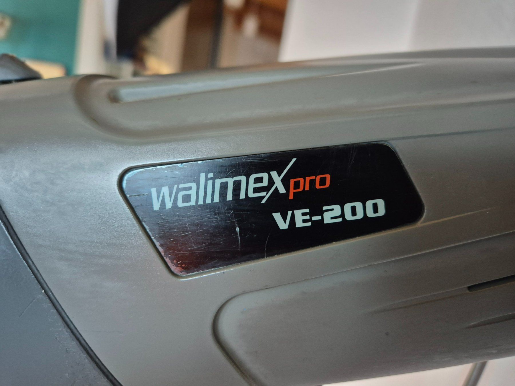 Walimex Flash: WalimexPro VE-200 Blitzanlage – Usato da Bubikon venduto da Manarola 8
