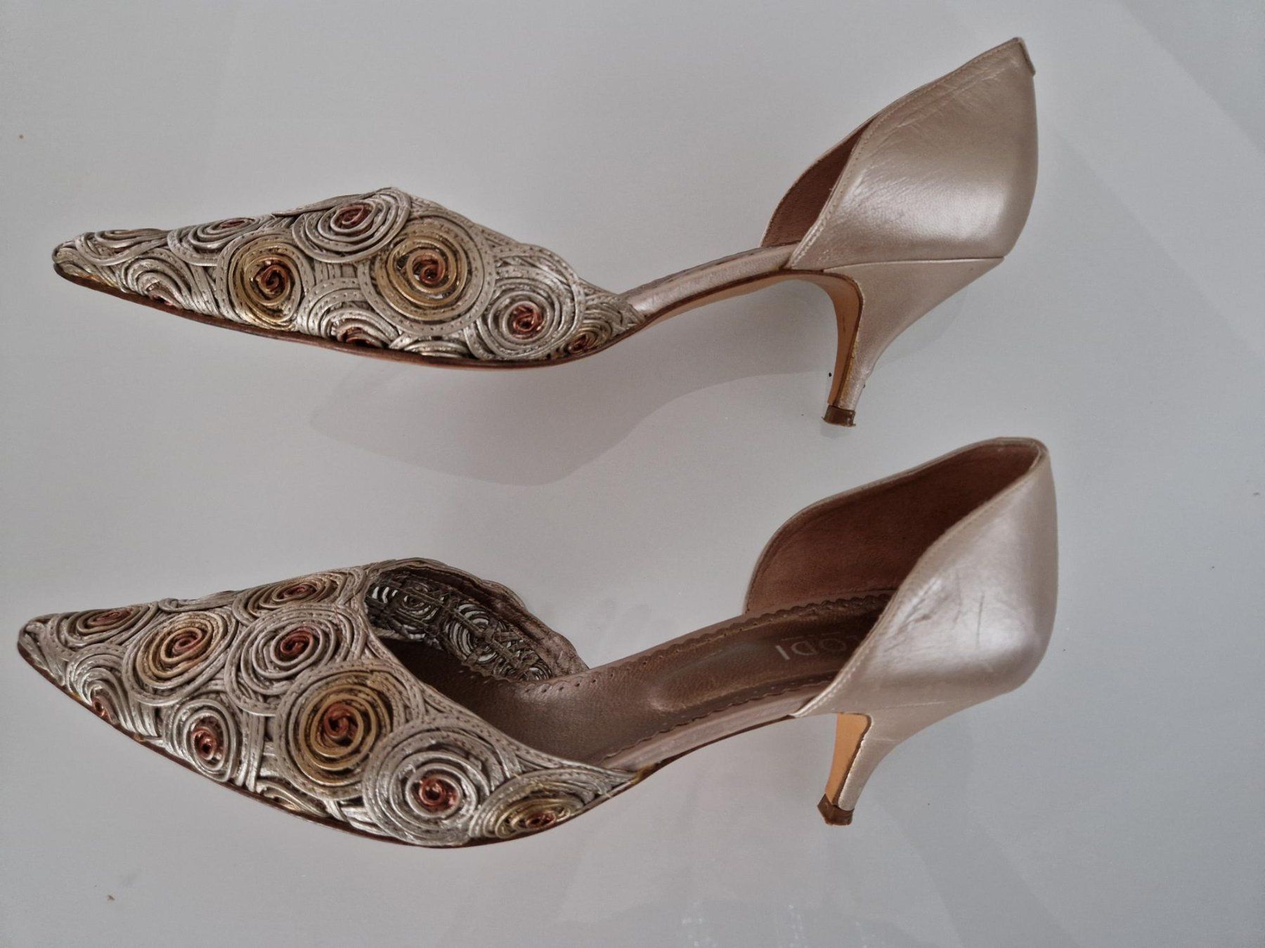 Scarpe da donna: Leder LODI Schuhe , beige, 40 – Usato da Obergösgen venduto da js9_h6hp 3
