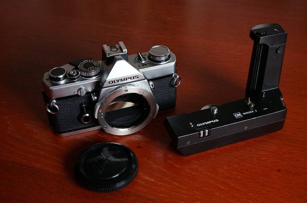 Olympus Fotocamera: Olympus OM-1 Chrom mit Motor Winder 2 TOP – Usato da Spreitenbach venduto da Salesmanship 1
