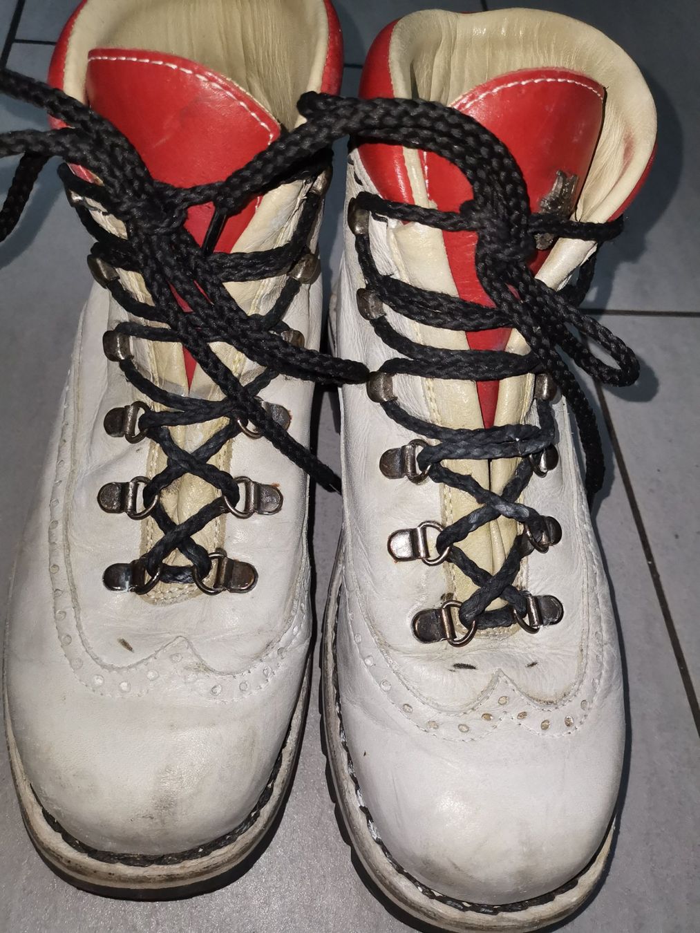 Scarpe da donna: LUIS TRENKER VINTAGE WANDERSTIEFEL GRÖSSE 37 – Usato da basel venduto da lupettone 6