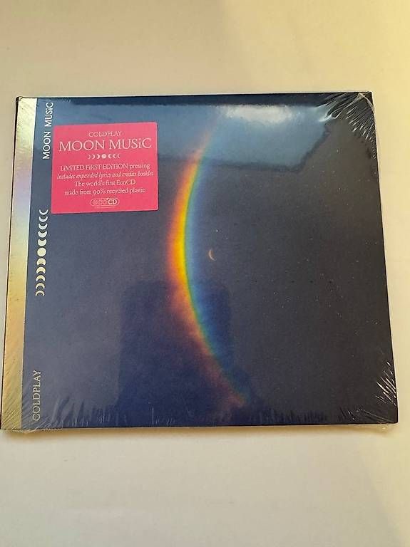 CD: Coldplay Moon Music CD limited edition – Usato da Schlieren venduto da may_h2yx