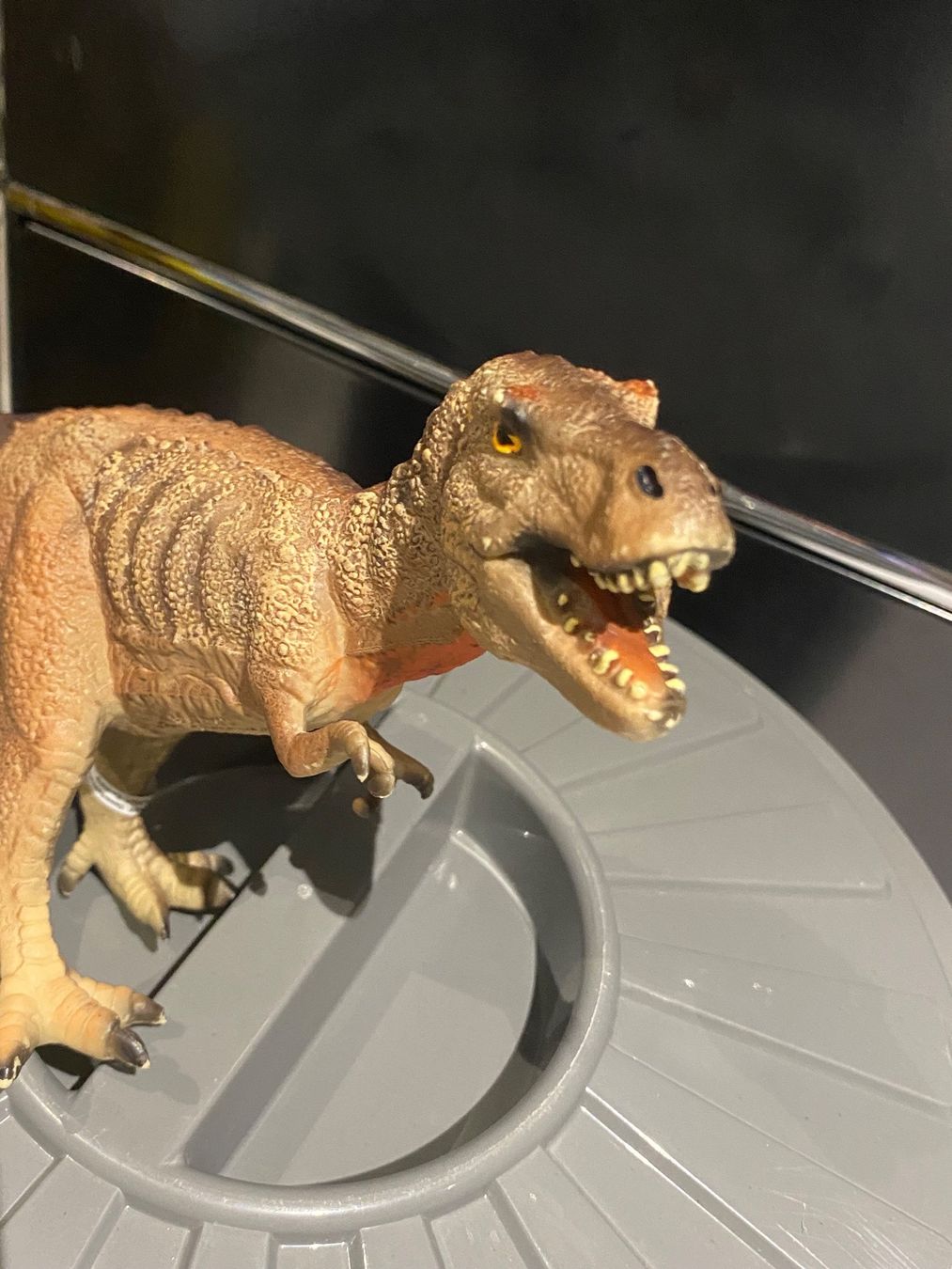 Schleich Giocattoli: Schleich dinosaure t-rex 31cm neuf – Nuovo (secondo la descrizione) da Salvenach venduto da gwenwywar 1