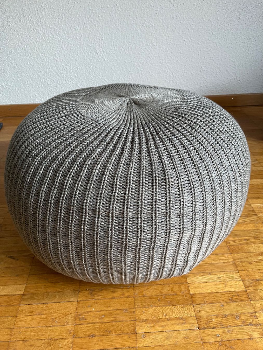 Ikea Sedie: Pouf, grau, 56 cm (Sandared Ikea) – Nuovo (secondo la descrizione) da Kriens venduto da jon_k2nw