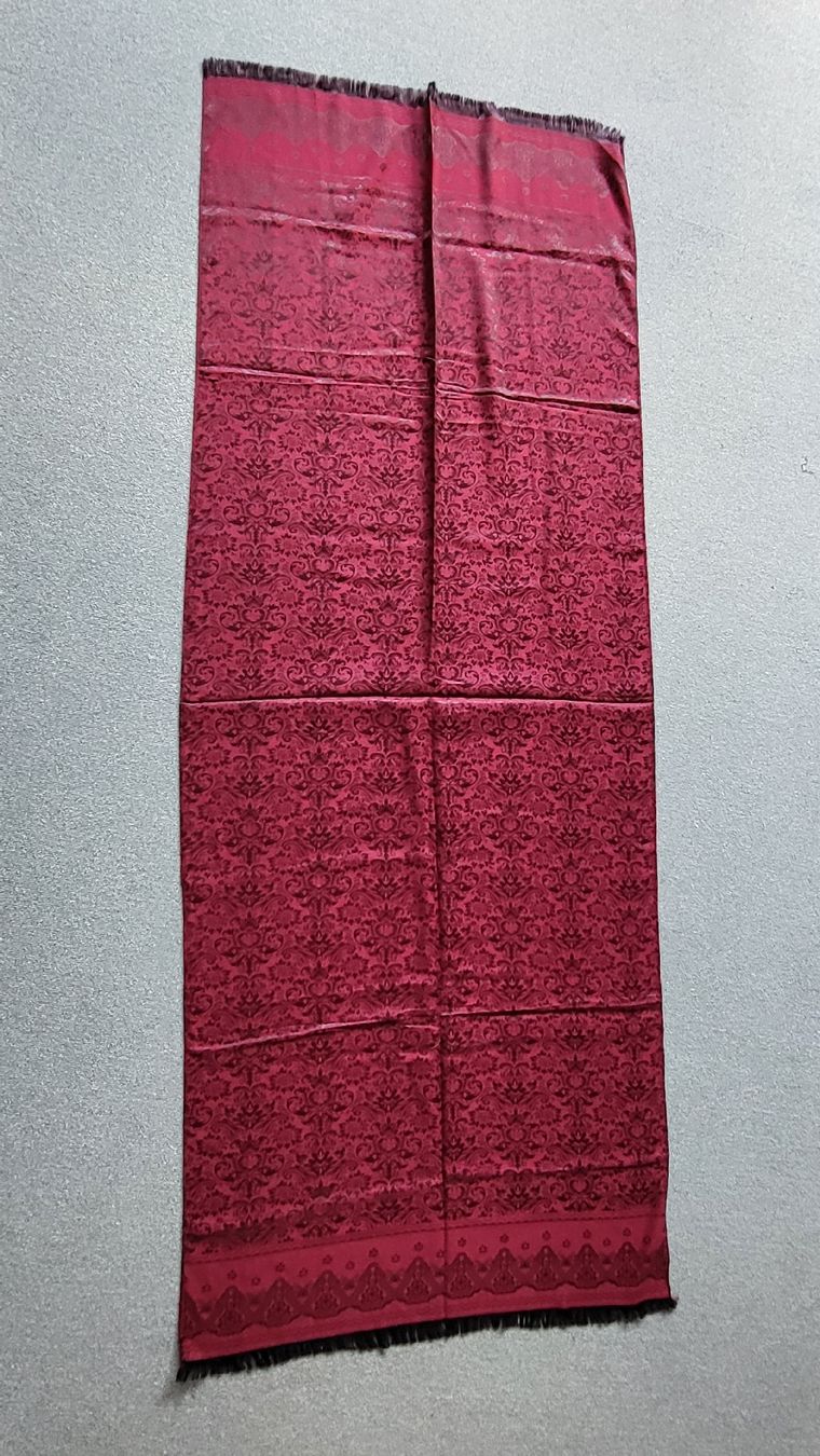 Foulard & Sciarpe: Foulard 100% Thai Silk  – Nuovo e nell'imballaggio originale da Seon venduto da wilson3