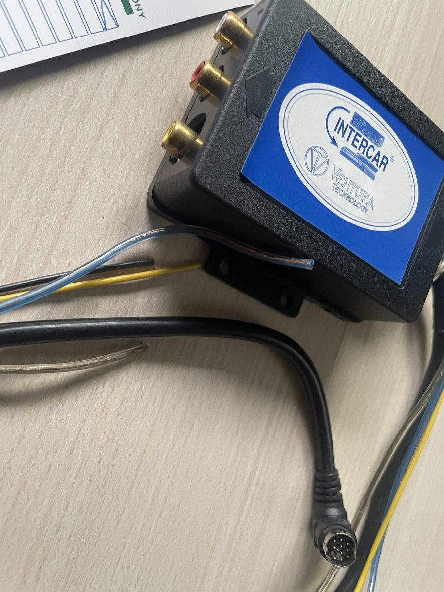 Volkswagen Toutes les pièces auto: Interface Connecteur Intercar VW Touareg chargeur CD Alpine – Neuf avec emballage d'origine à Denges par Ricautomotive 2