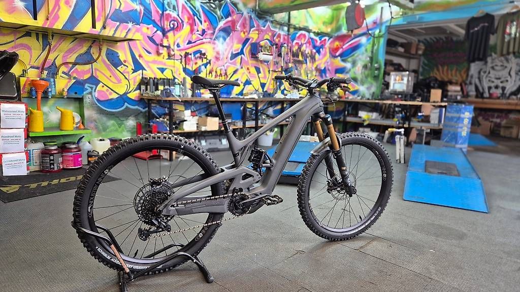 Biciclette: Evil Epocalypse E-MTB | 170mm vo 166mm hi | EP801 – Usato da Eggenwil venduto da starsandchrome 1